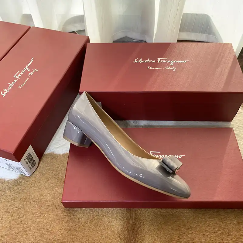 Salvatore Ferragamo Shoes 2304PZ0042