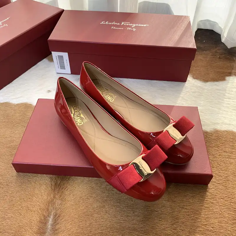 Salvatore Ferragamo Shoes 2304PZ0044