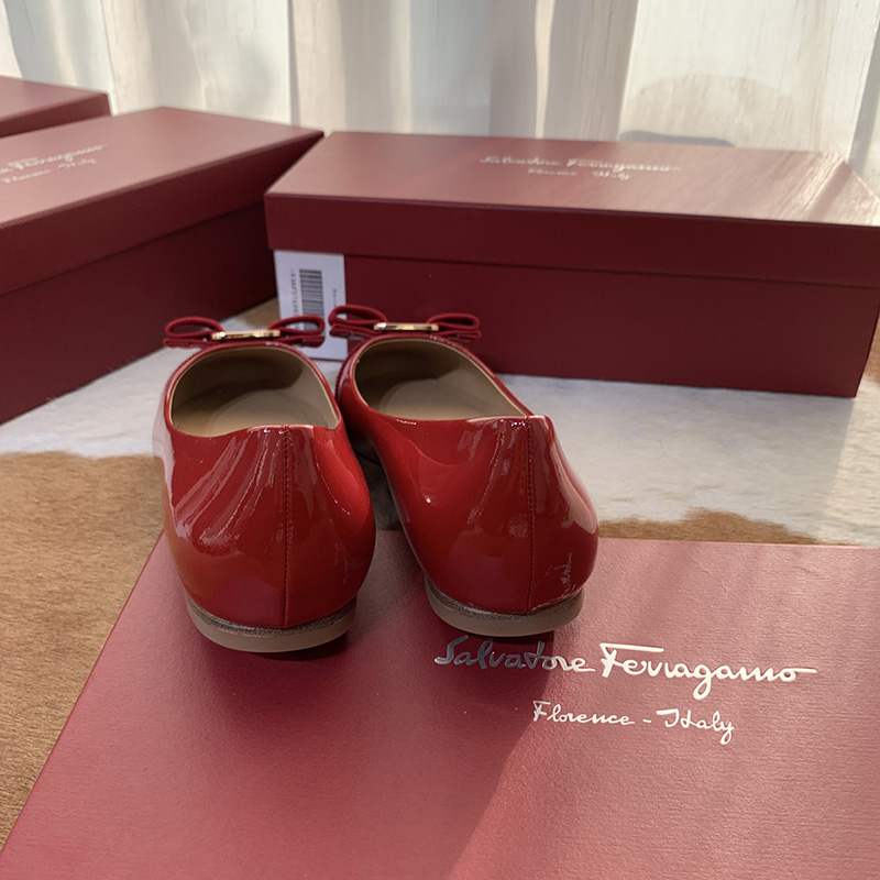 FASH SaLOUIS VUITTONatore Ferragamo Shoes 2304PZ0044