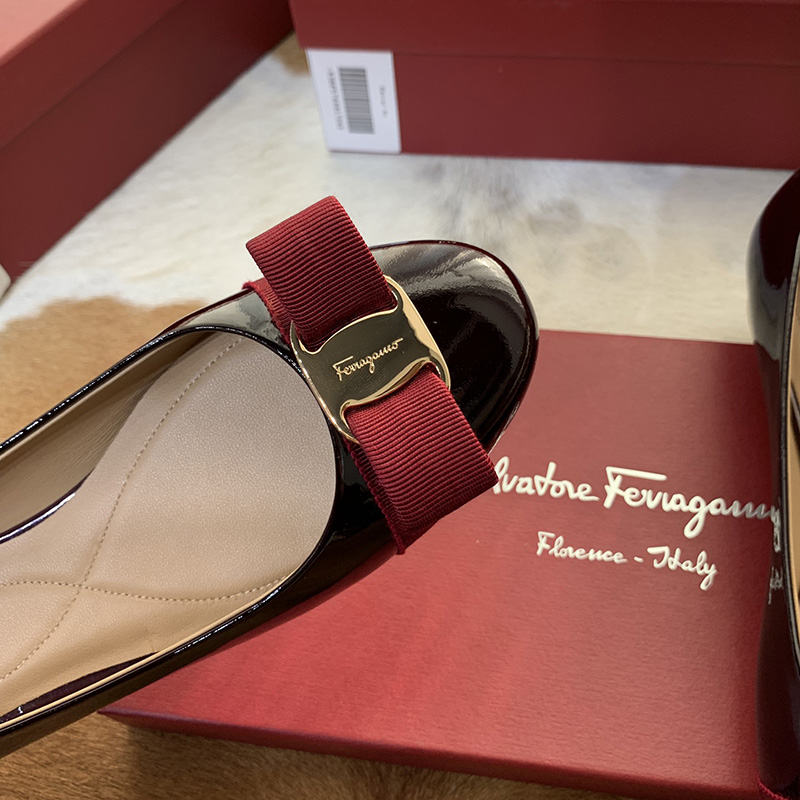 Salvatore Ferragamo Shoes 2304PZ0047