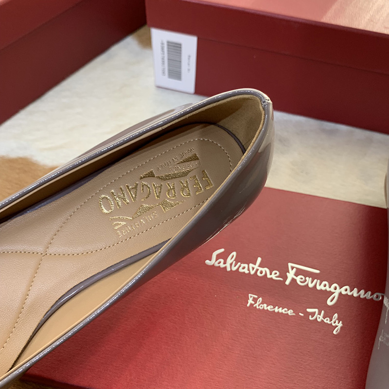 FASH SaLOUIS VUITTONatore Ferragamo Shoes 2304PZ0048