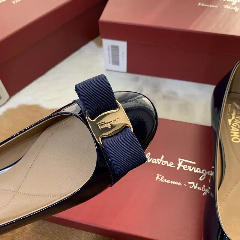 Salvatore Ferragamo Shoes 2304PZ0049