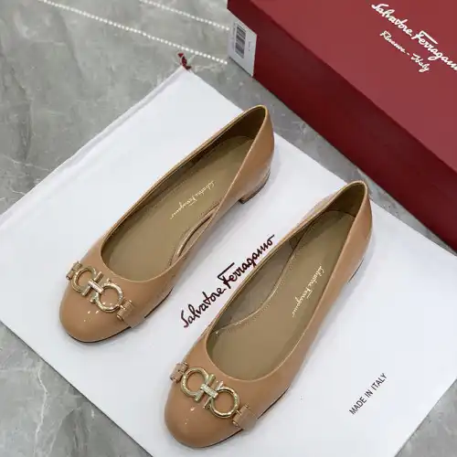 Salvatore Ferragamo Shoes 2304PZ0052