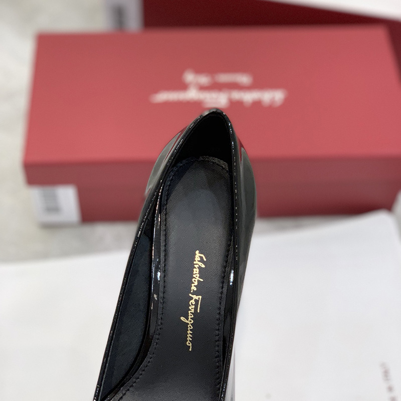 FASH SaLOUIS VUITTONatore Ferragamo Shoes 2304PZ0055