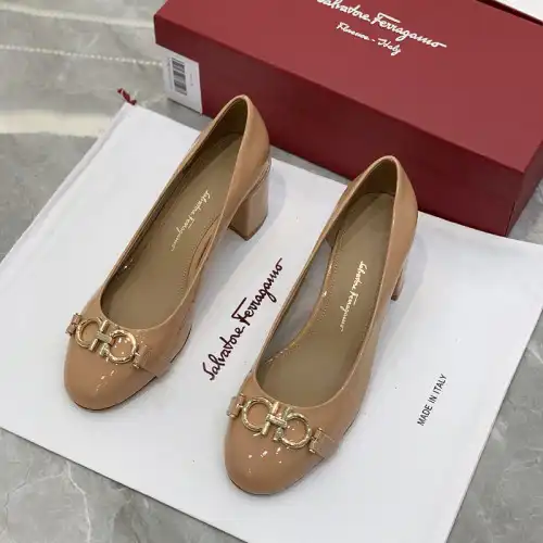 Salvatore Ferragamo Shoes 2304PZ0057