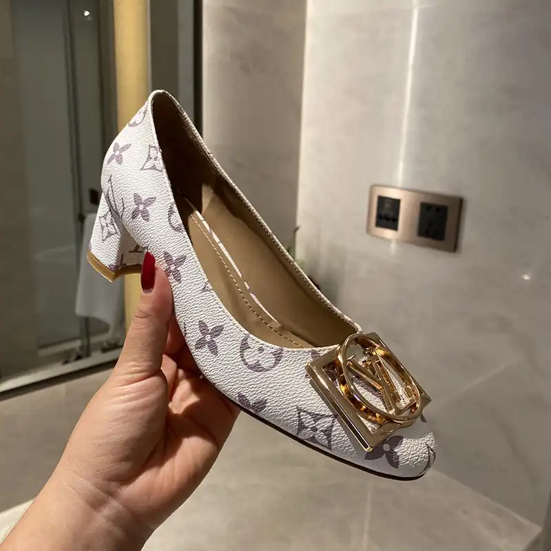 Fashionrepsfam ru LV Shoes 2304PZ0070