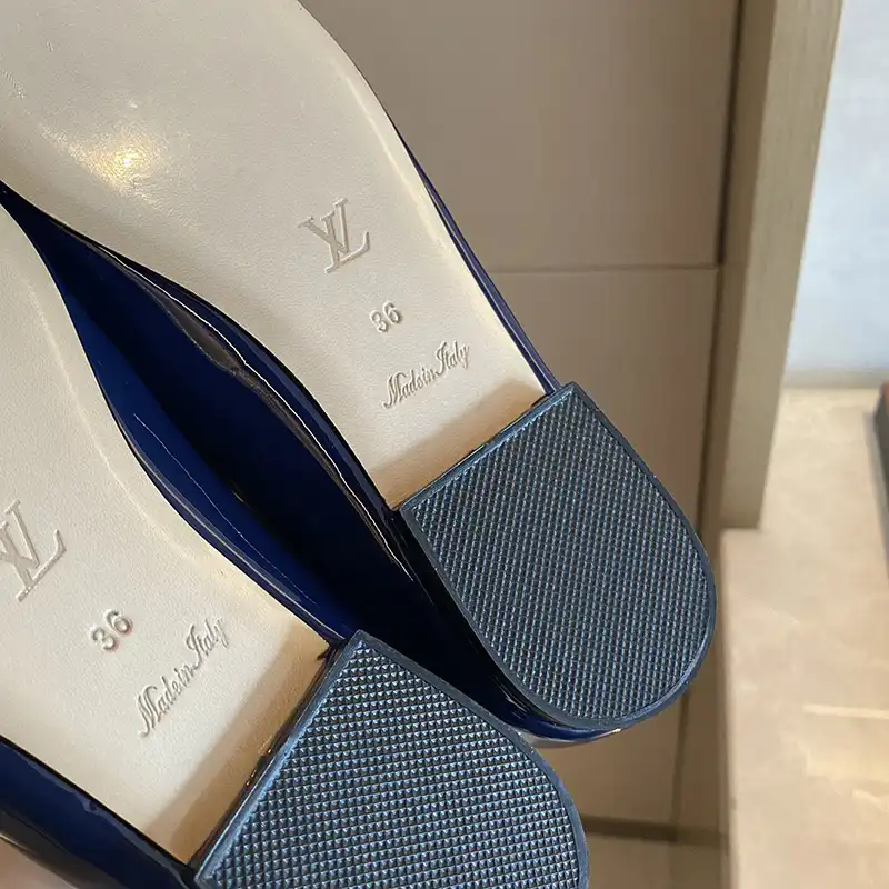 LV Shoes 2304PZ0100