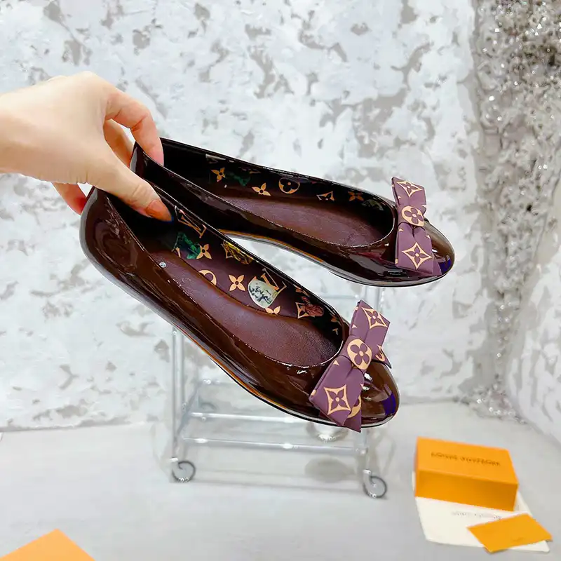 LV Shoes 2304PZ0116