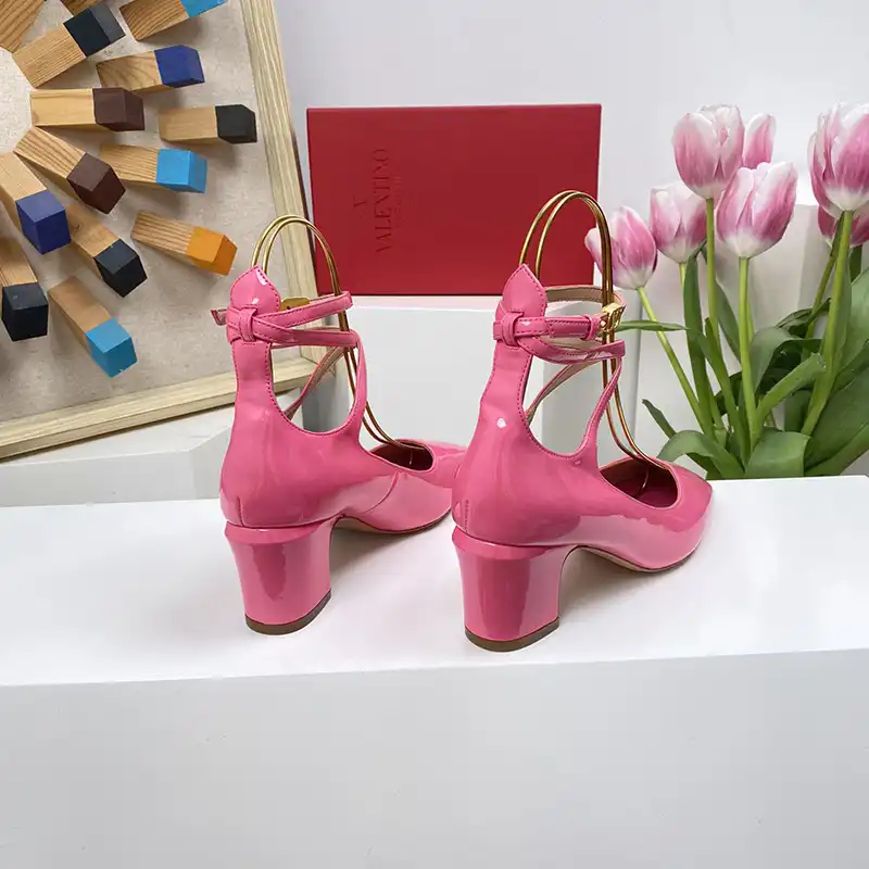 Valentino Shoes 2304PZ0139