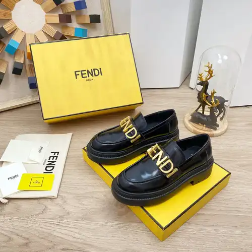 Fendi Shoes 2304PZ0156