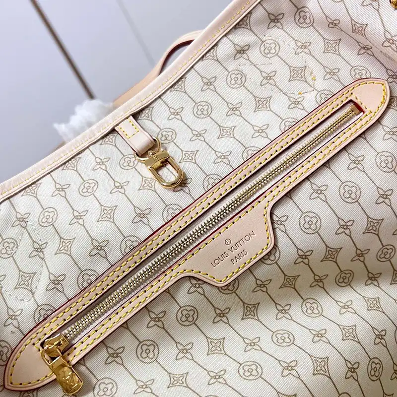 LV Bag 2304YA0006