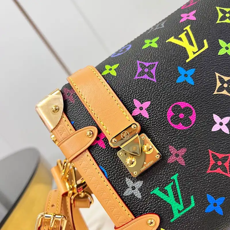 LV Bag 2304YA0012