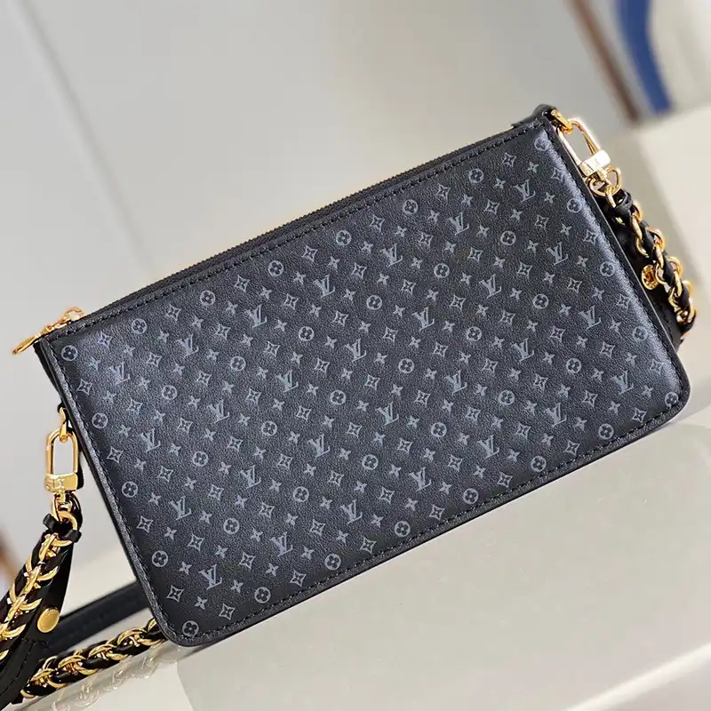 LV Bag 2304YA0018