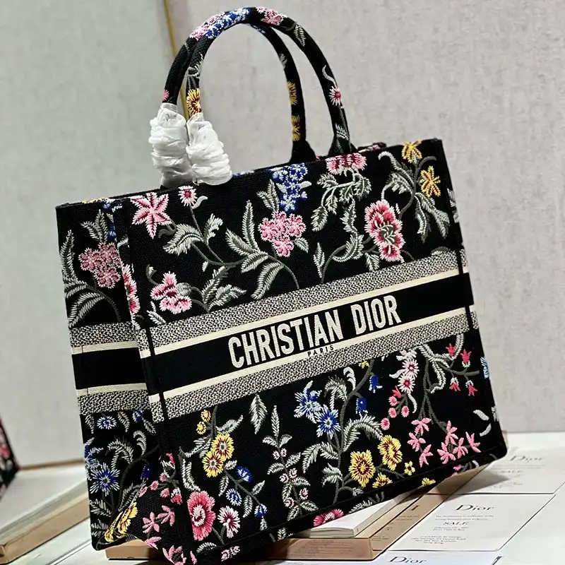 Dio Bag 2304YA0023