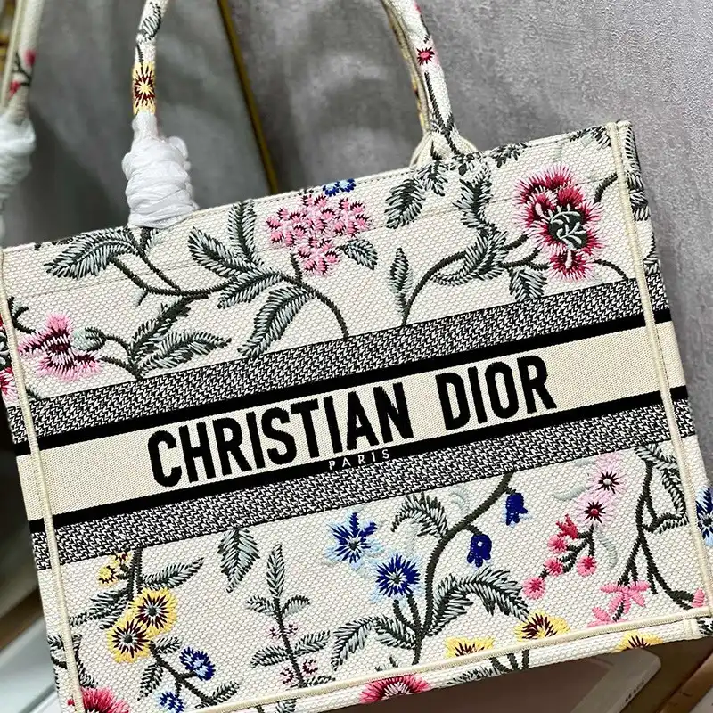 Dio Bag 2304YA0042