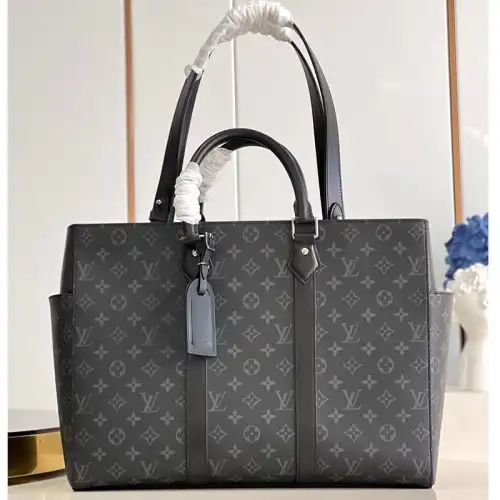 LV Bag 2304YA0164