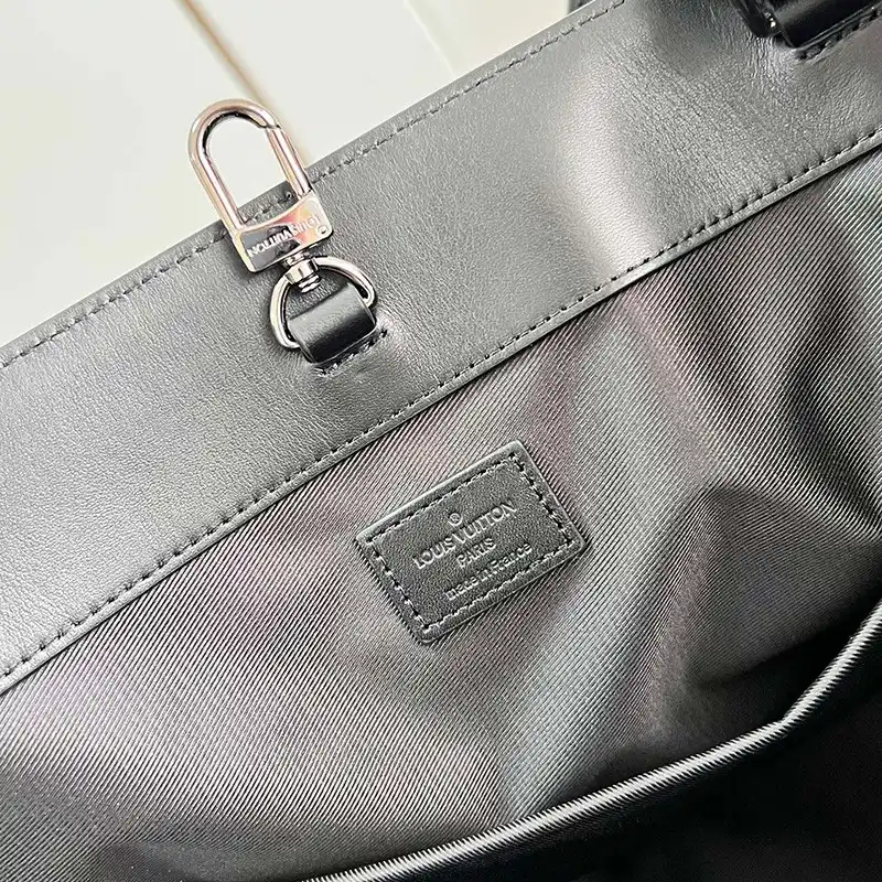 LV Bag 2304YA0164