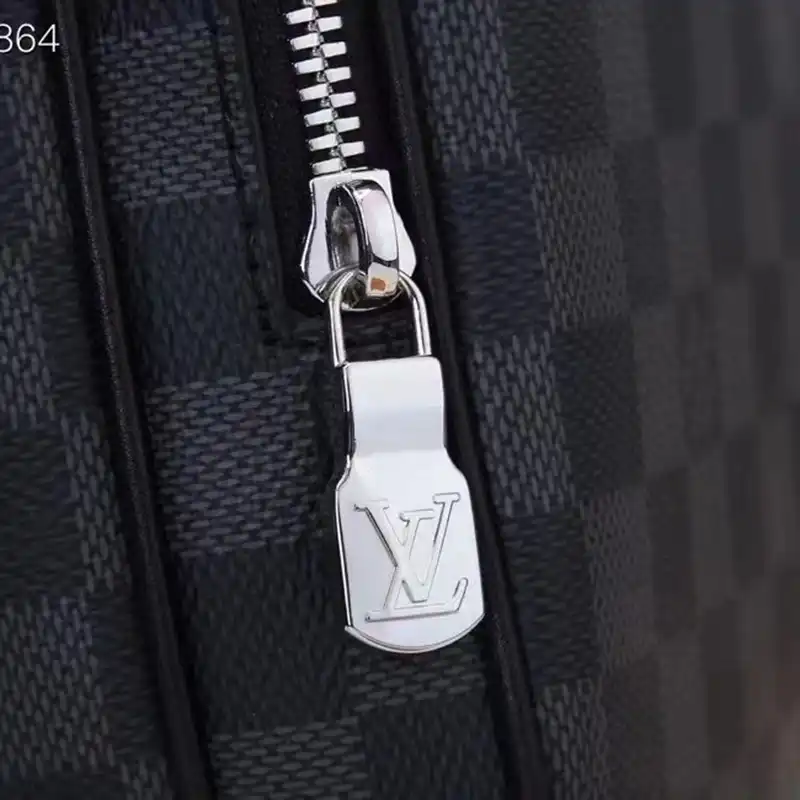 FASH LOUIS VUITTON Bag 2305HT0020