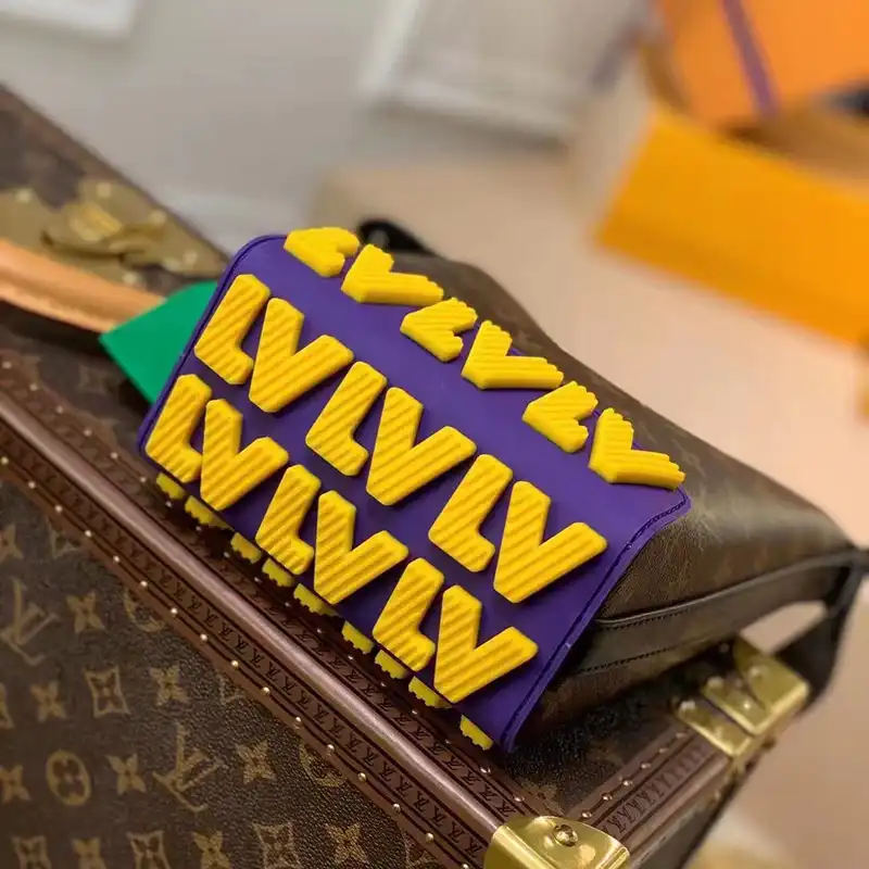 Fashionrep LV Bag 2305HT0021