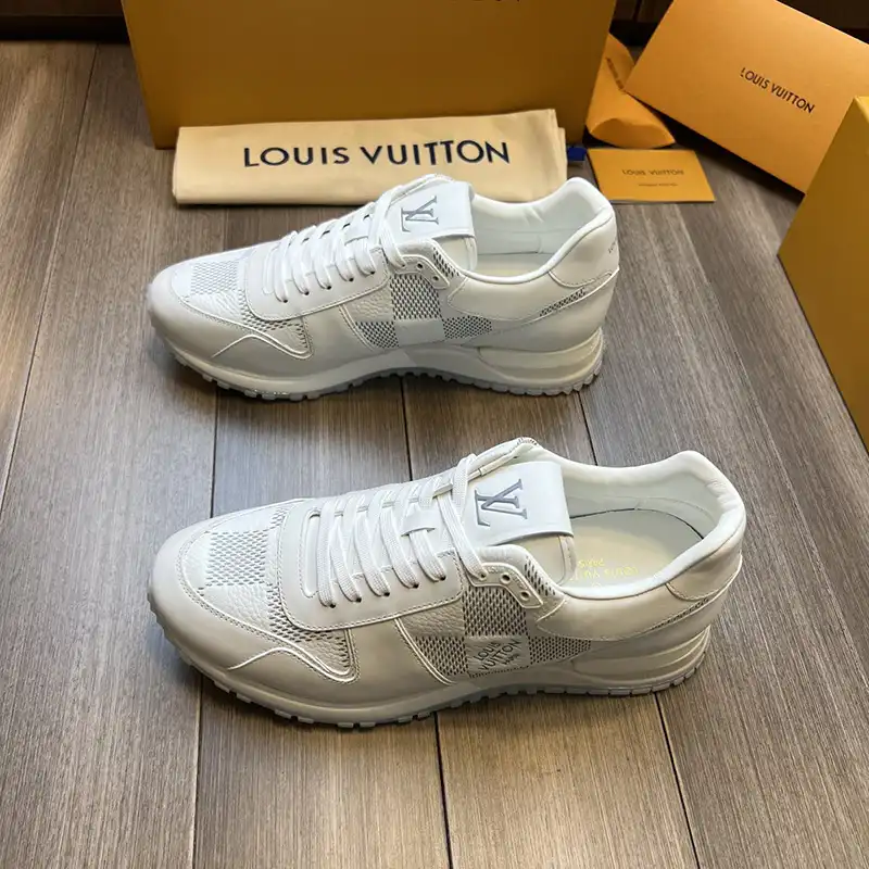 LV Shoes 2305PZ0107