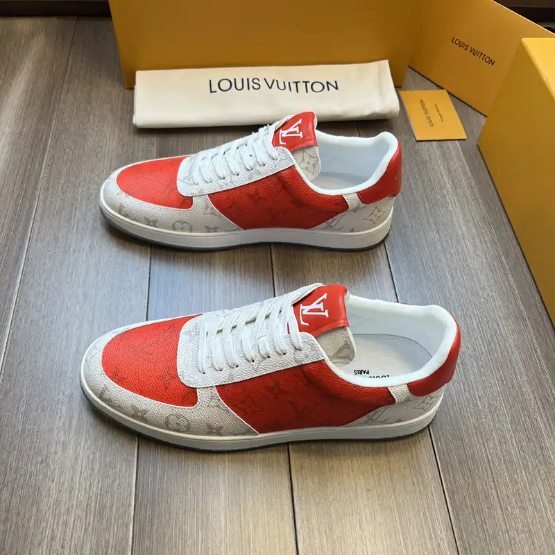 Official FashionRep LV Shoes 2305PZ0114