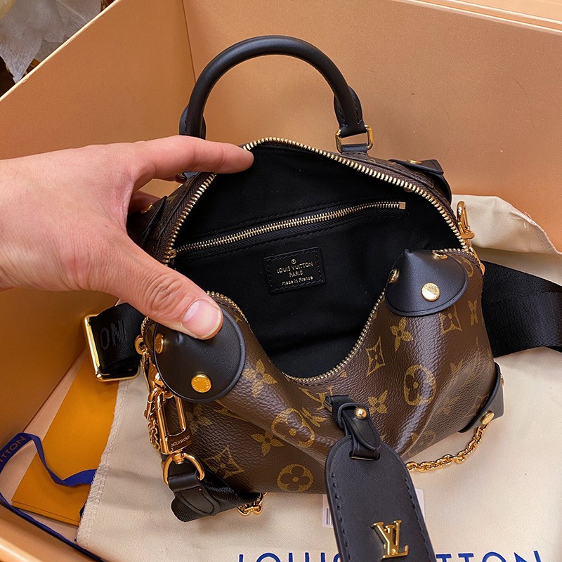 FASH LOUIS VUITTON Bag 2306YA0002