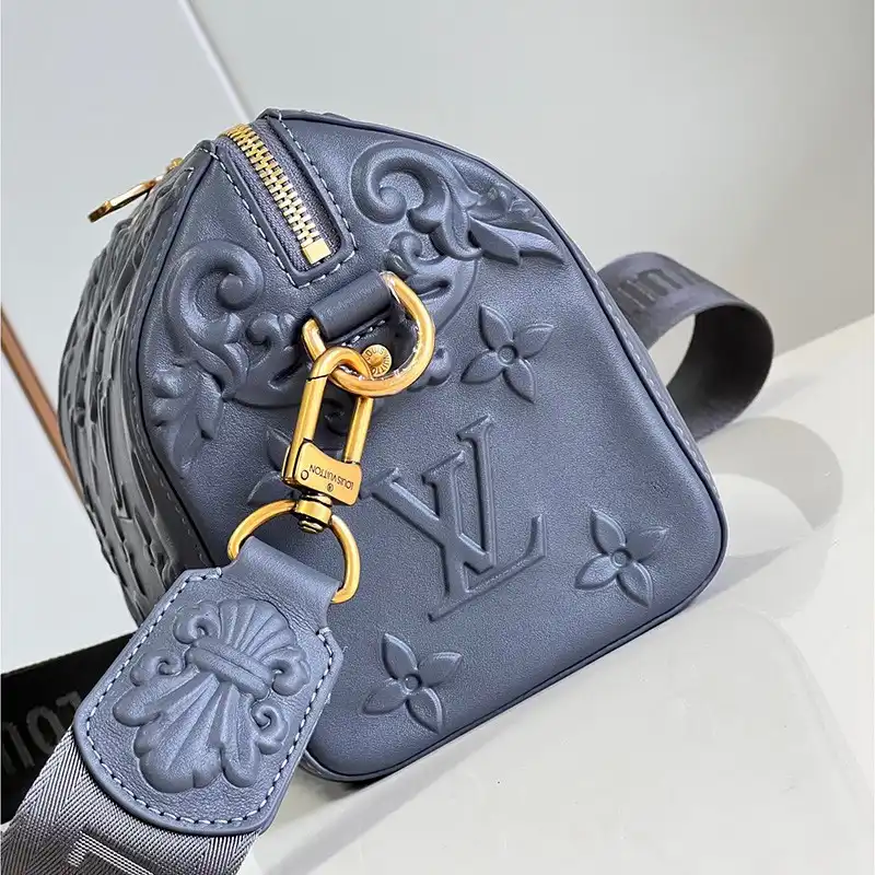 LV Bag 2306YA0011