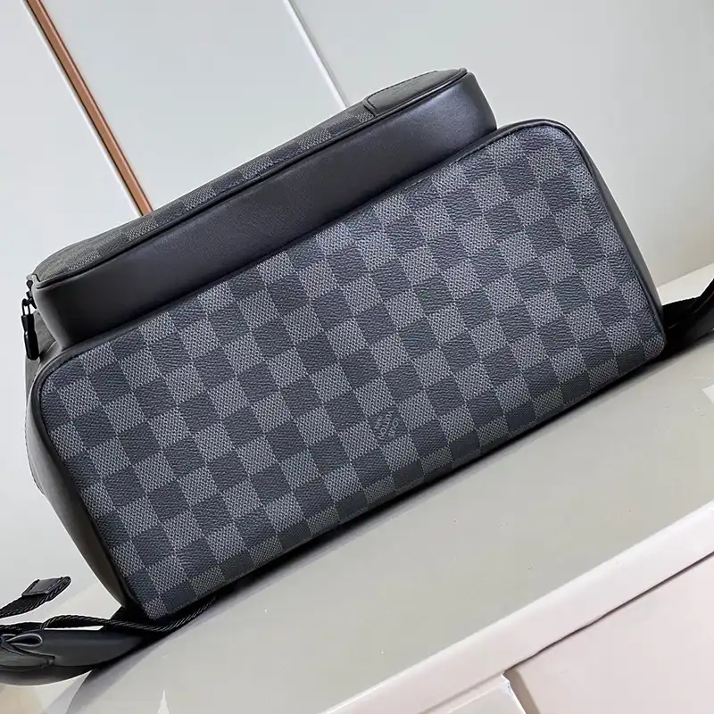 LV Bag 2306YA0014