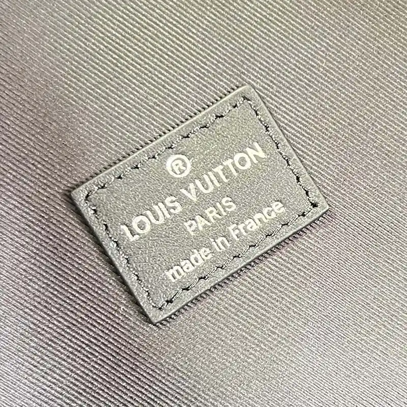 LV Bag 2306YA0016