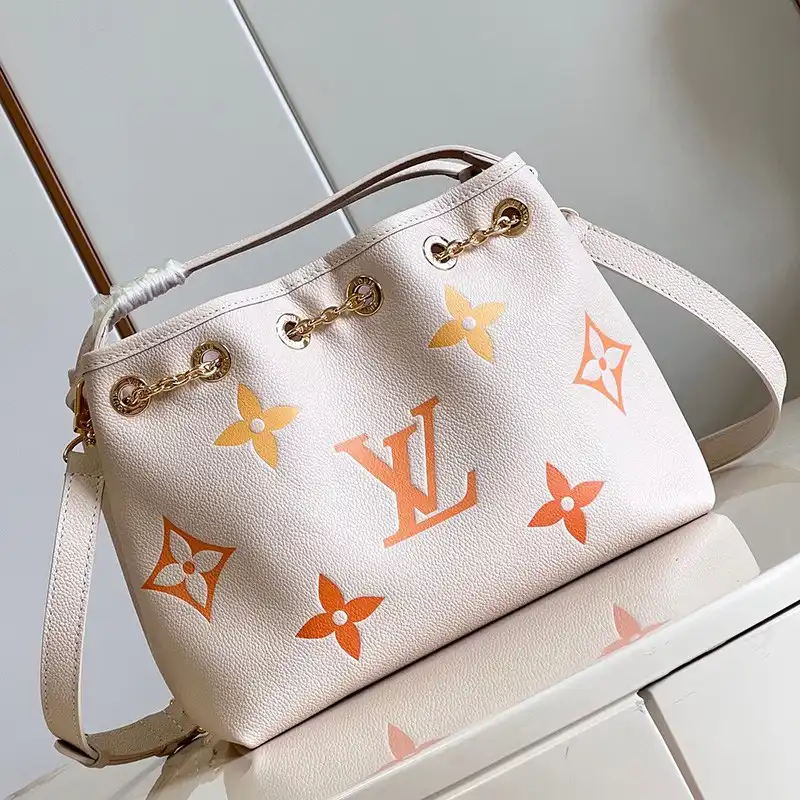 LV Bag 2306YA0028