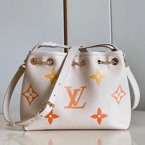 LV Bag 2306YA0028