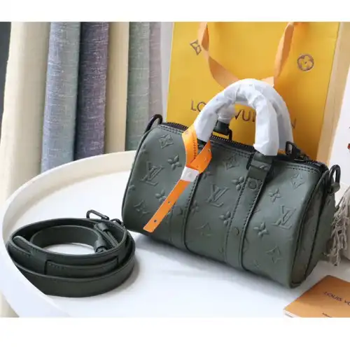 LV Bag 2306YA0040