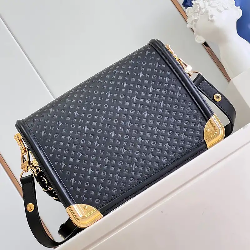 LV Bag 2306YA0063