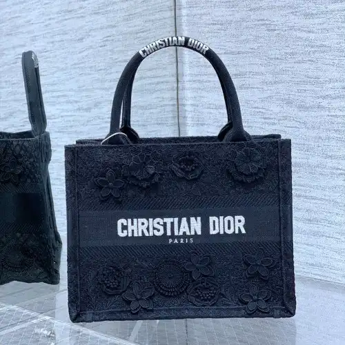 Dio Bag 2306YA0114