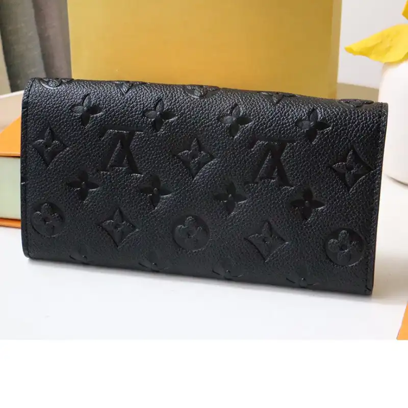 Official FashionRep LV Bag 2306YA0134