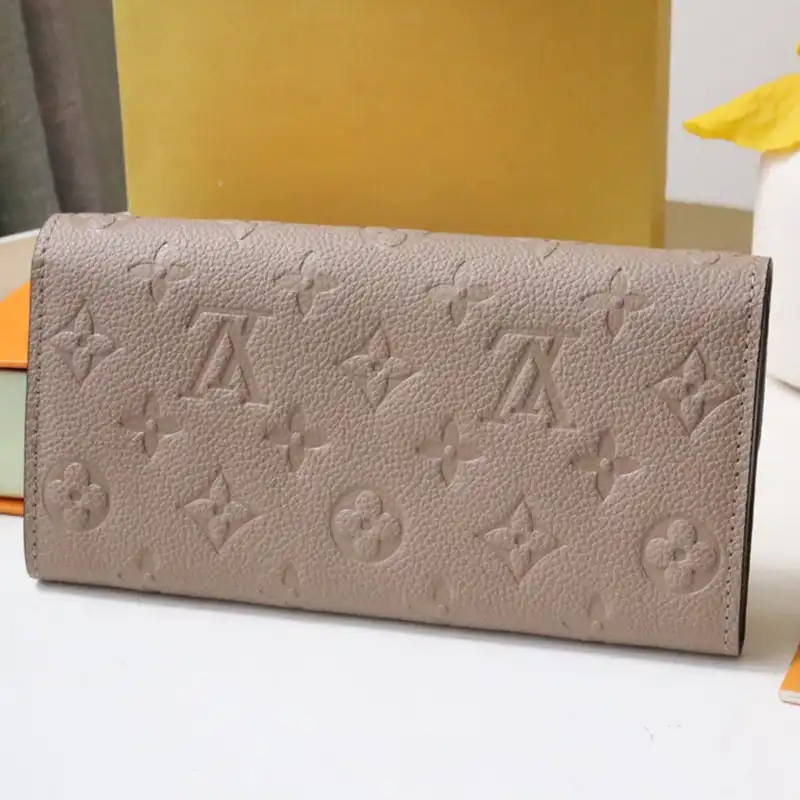 LV Bag 2306YA0135