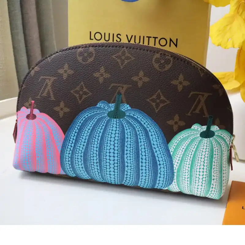 Fashionrepsfam ru LV Bag 2306YA0137