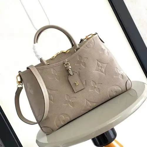 LV Bag 2306YA0144