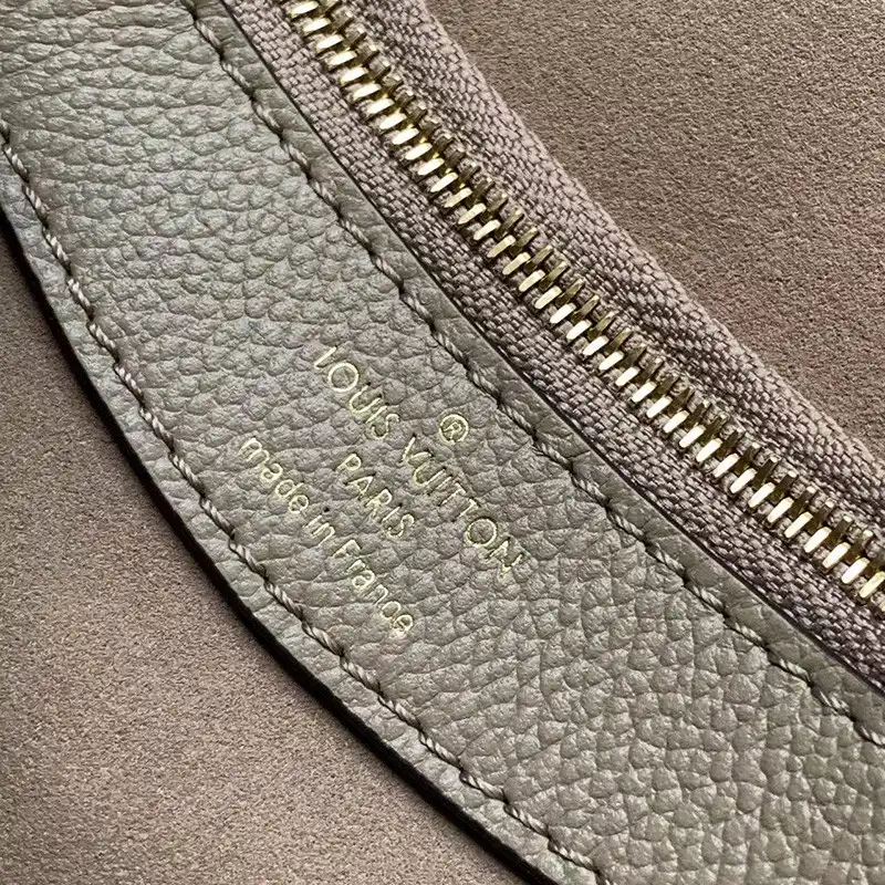 LV Bag 2306YA0147