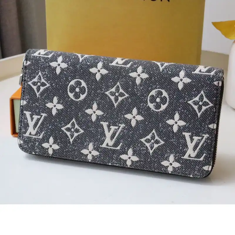 LV Bag 2306YA0167