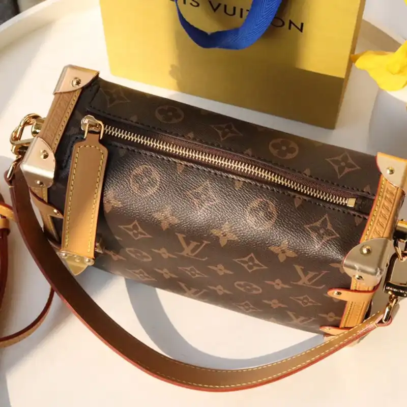 Fashionrepsfam ru LV Bag 2306YA0168