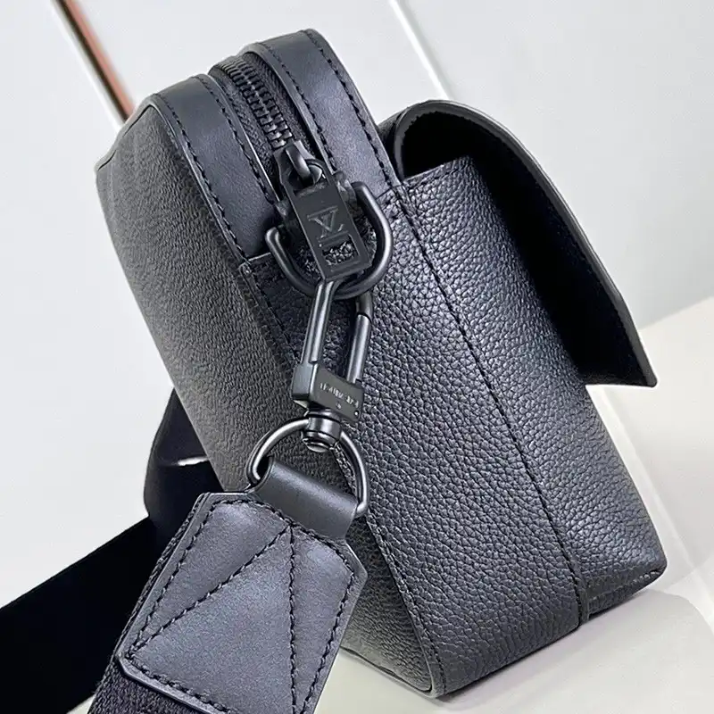 Fashionrep LV Bag 2306YA0171