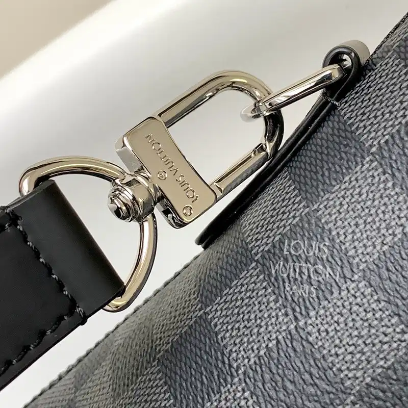 LV Bag 2308DJ0025