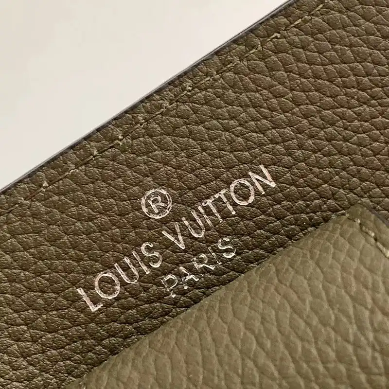 LV Bag 2308DJ0099