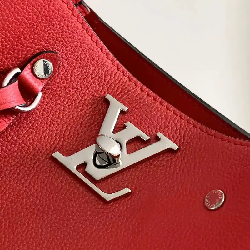 LV Bag 2308DJ0101