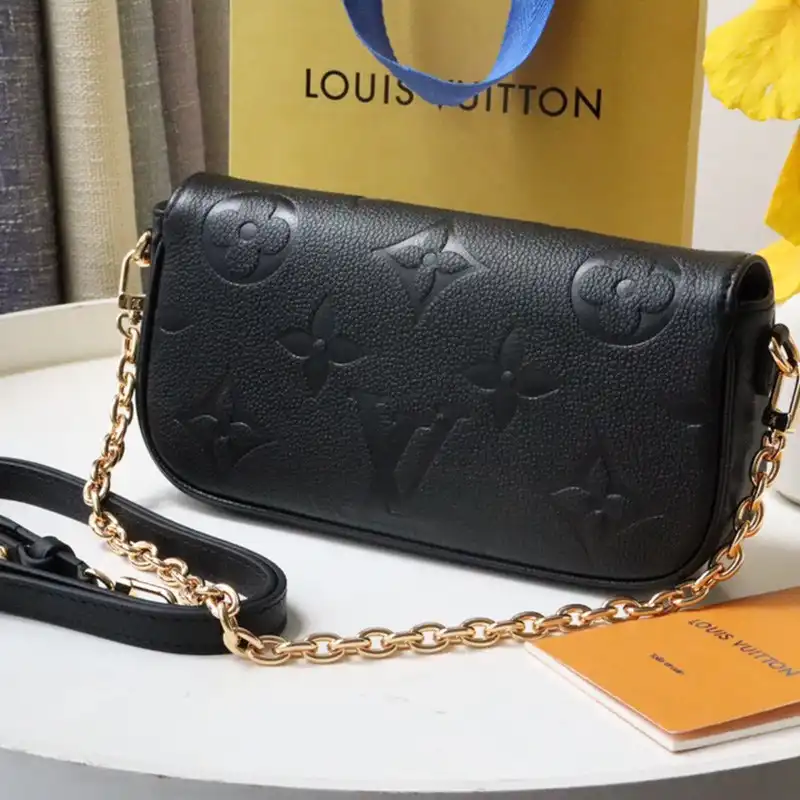 LV Bag 2308DJ0104