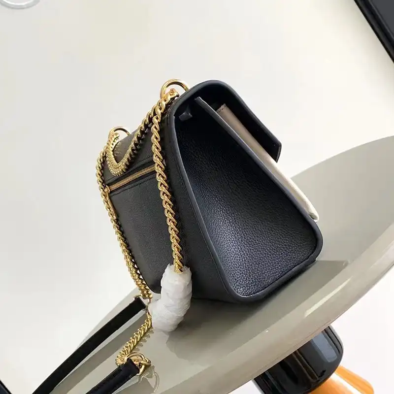 LV Bag 2308DJ0107