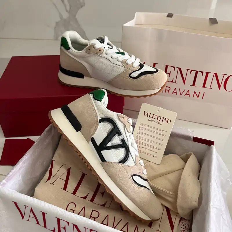 Valentino Shoes 2309PZ0043