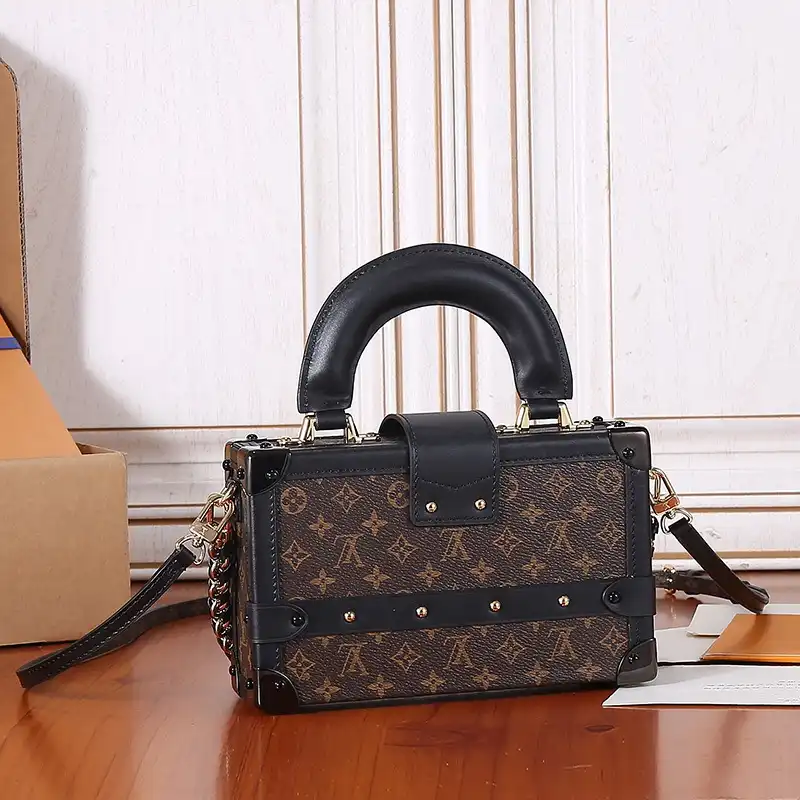 Fashionrepsfam ru LV Bag 2309YA0017