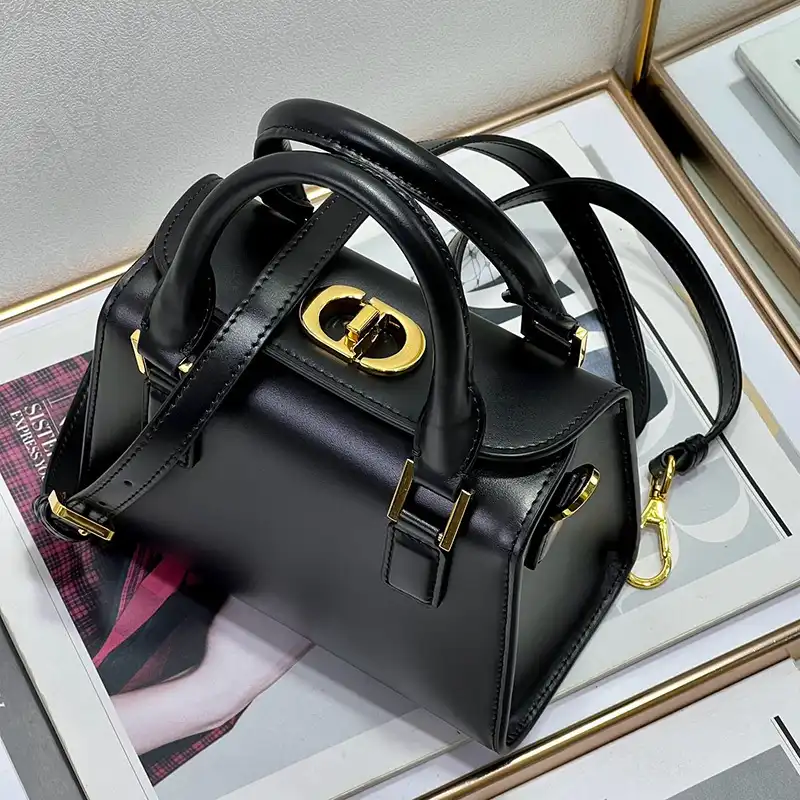 Dio Bag 2309YA0031